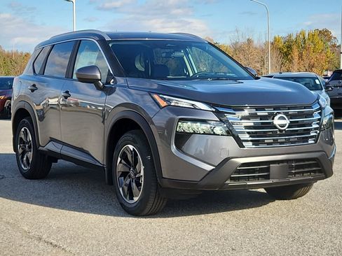 New 2026 Nissan Rogue SV w/ SV Premium Package image 2
