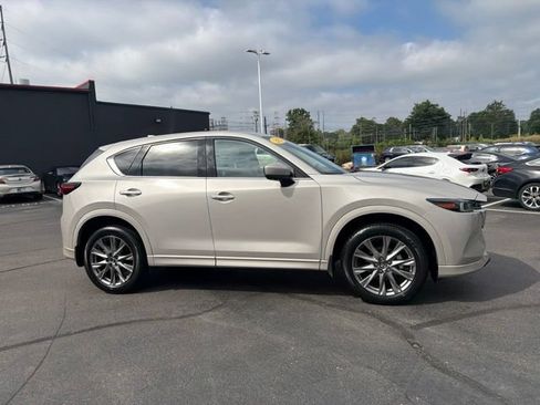 Used 2025 MAZDA CX-5 AWD 2.5 S w/ Premium Plus Pkg image 4