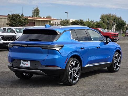 New 2026 Chevrolet Equinox EV LT w/ Convenience Package II image 7