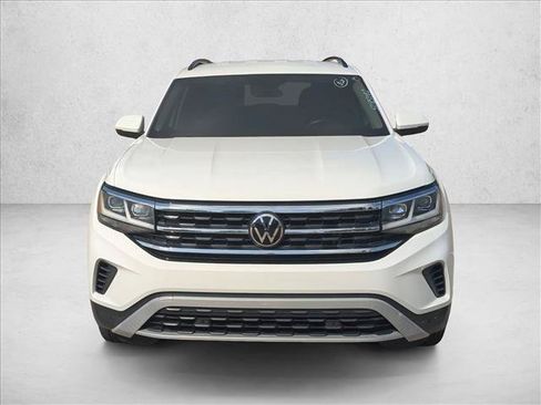 Used 2023 Volkswagen Atlas SE FWD image 2