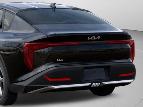 New 2026 Kia K4 FWD image 6