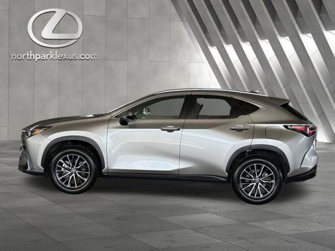 Certified 2025 Lexus NX 250 FWD w/ Towing Package (2000 Lbs) image 1