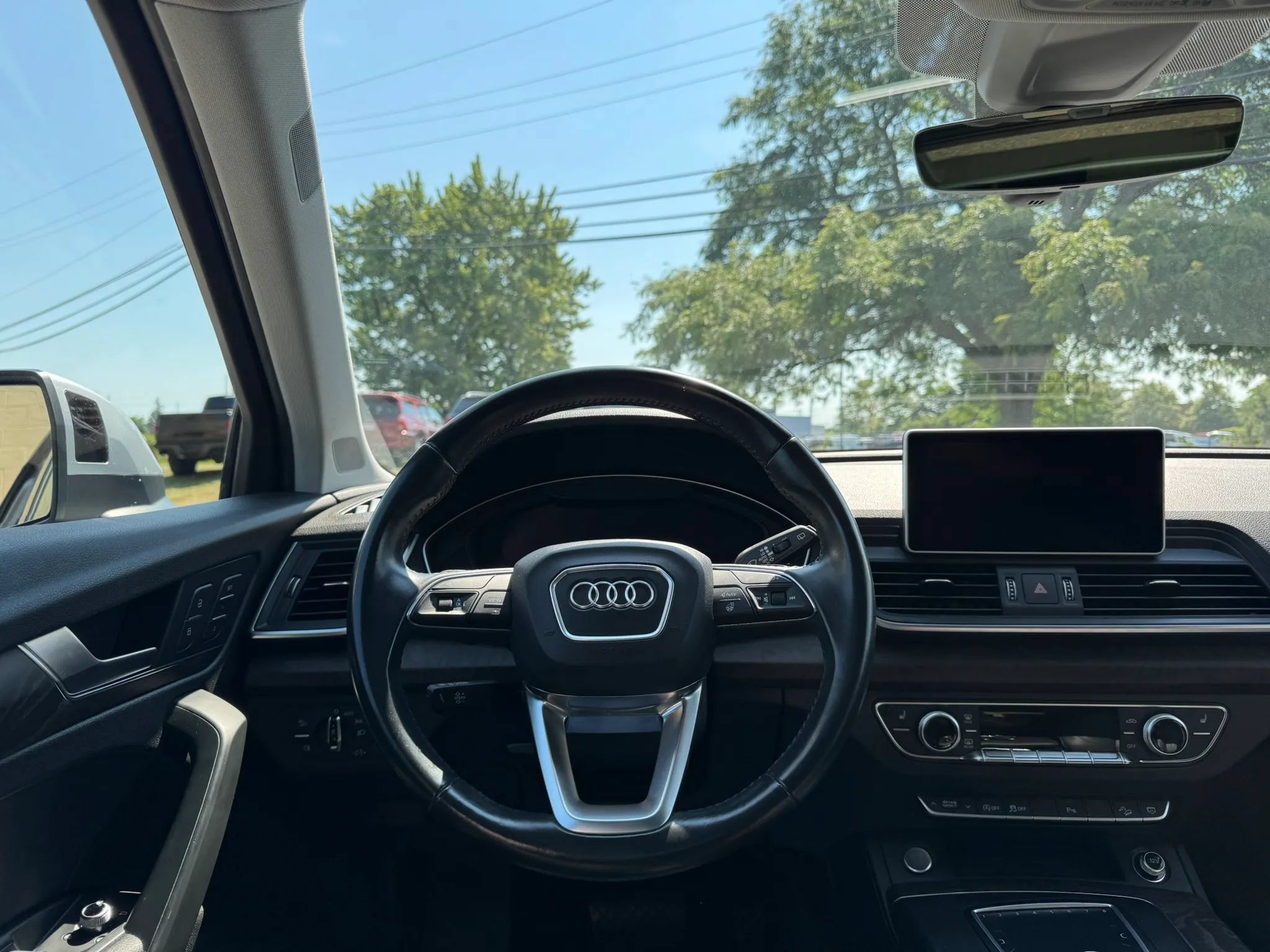Used 2018 Audi Q5 2.0T Premium Plus AWD/4WD image 18