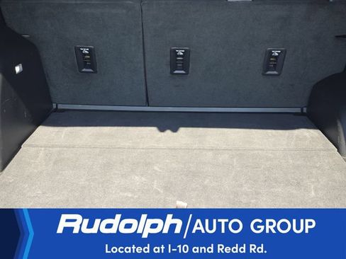 Used 2026 Chevrolet Equinox LT AWD/4WD image 24