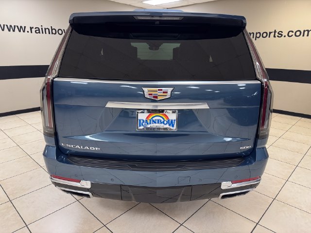 Used 2025 Cadillac Escalade Premium Luxury Platinum AWD/4WD image 5