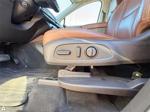 Used 2018 Buick Enclave Avenir w/ Avenir Technology Package image 22