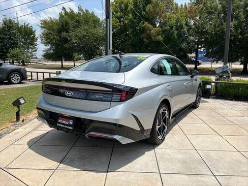 New 2026 Hyundai Sonata SEL FWD image 11