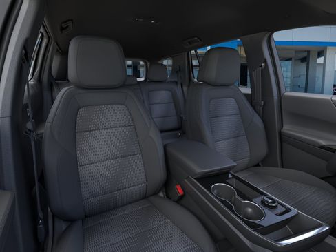 New 2026 Chevrolet Equinox LT FWD image 16