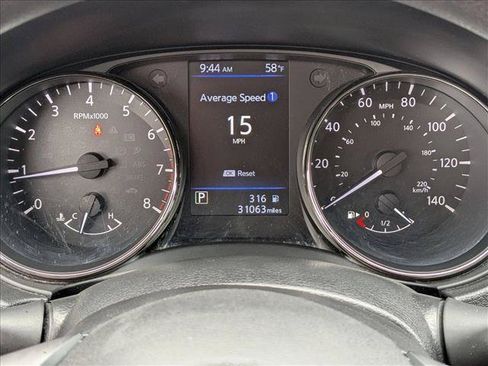 Used 2022 Nissan Rogue Sport S FWD image 11