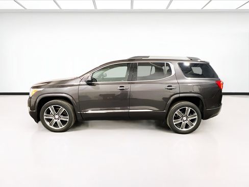 Used 2017 GMC Acadia Denali w/ Technology Package image 23