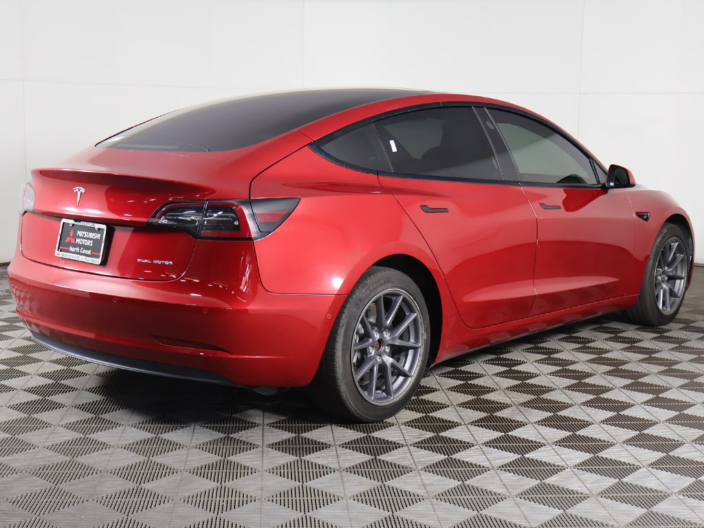 Used 2022 Tesla Model 3 Long Range AWD/4WD image 13