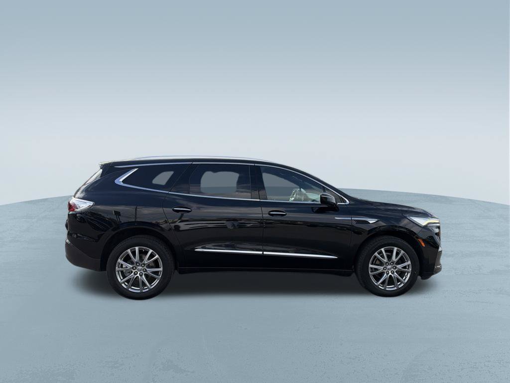 Used 2023 Buick Enclave Premium w/ Experience Buick Package FWD image 9