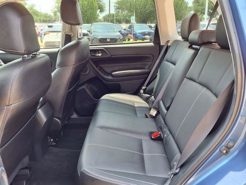 Used 2017 Subaru Forester 2.5i Touring AWD/4WD image 20
