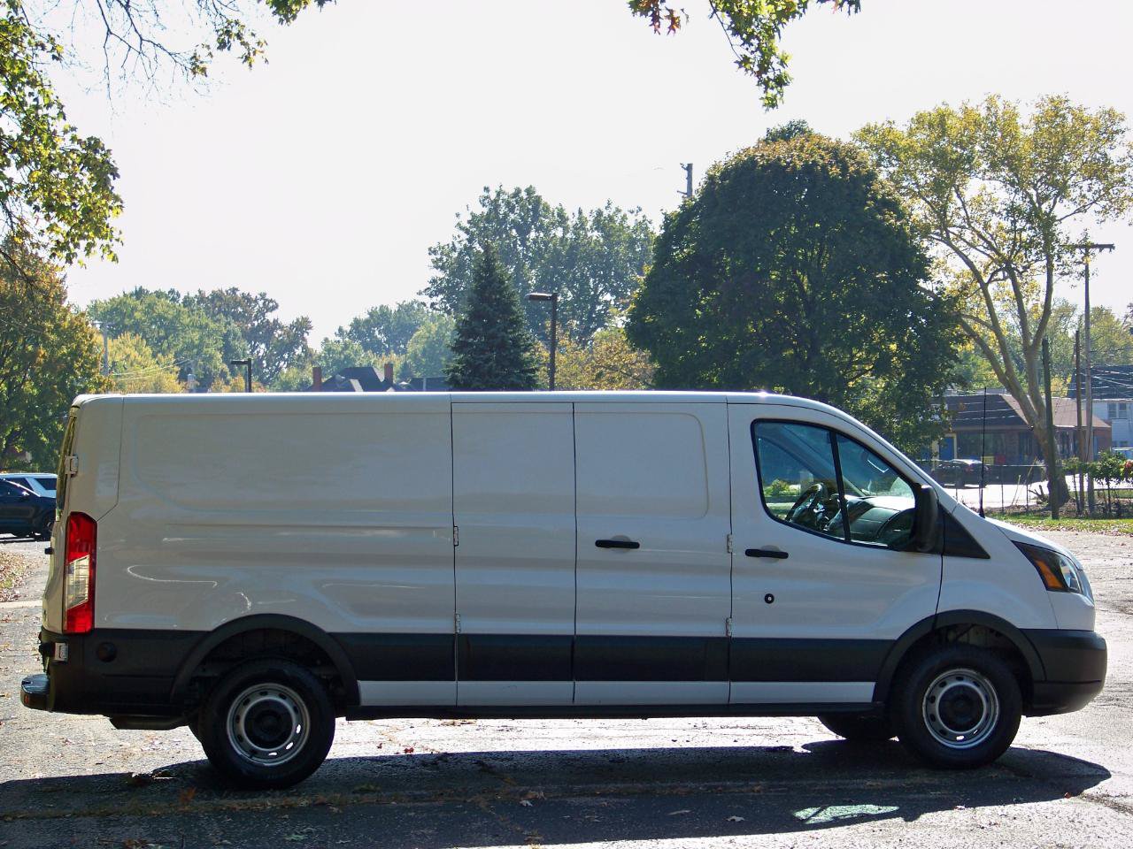 Used 2017 Ford Transit 150 148 Low Roof RWD image 12