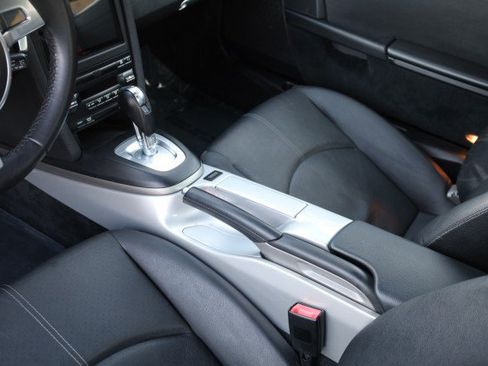 Used 2011 Porsche Cayman RWD image 26