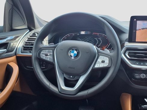 Used 2025 BMW X4 xDrive30i w/ Premium Package AWD/4WD image 16