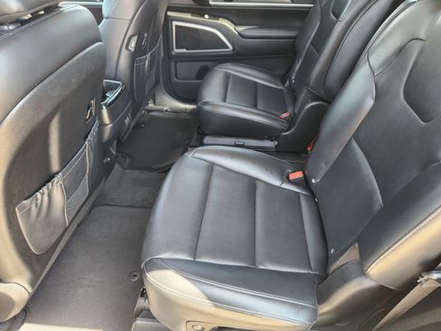 Used 2021 Kia Telluride S AWD/4WD image 31