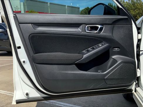 Used 2023 Honda Civic Sport image 21