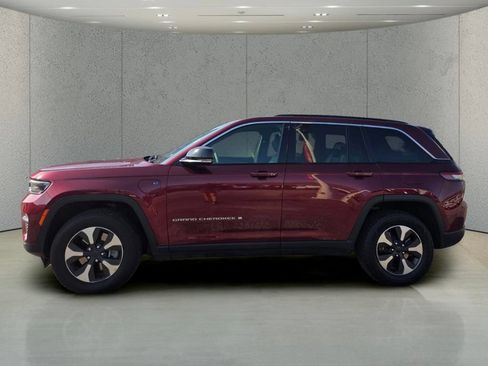 Used 2024 Jeep Grand Cherokee Limited 4xe AWD/4WD image 2