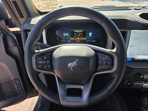 Used 2025 Ford Bronco Outer Banks w/ Sasquatch Package image 14