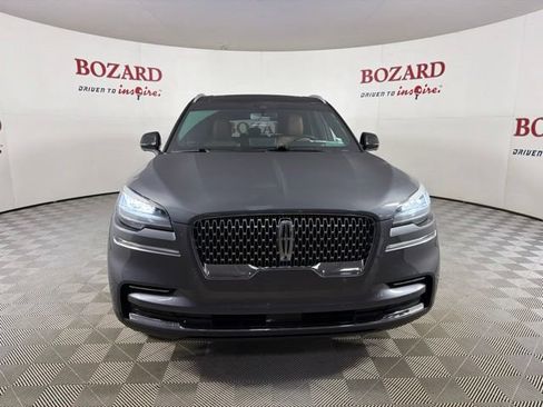 Used 2022 Lincoln Aviator Reserve w/ Elements Package Plus RWD image 2