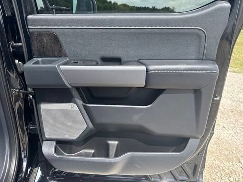 Used 2026 Ford F250 Lariat AWD/4WD image 27