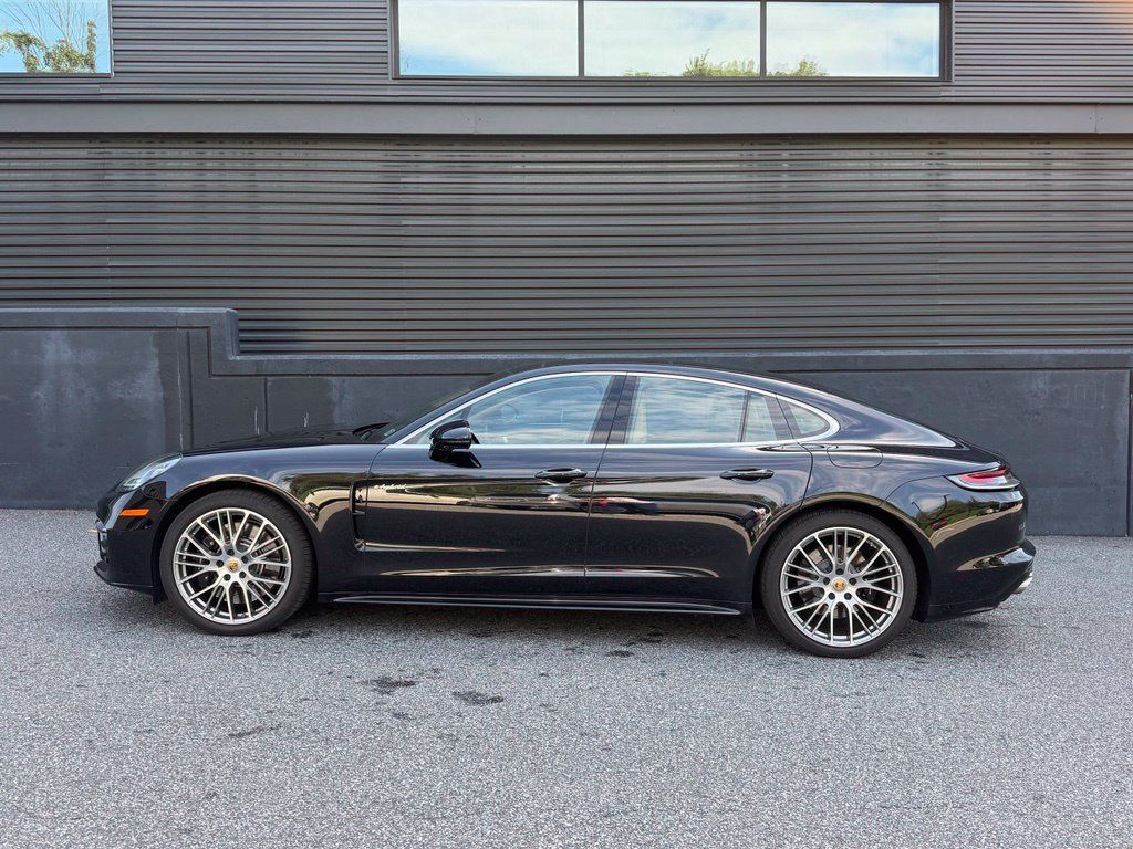 Certified 2023 Porsche Panamera 4S AWD/4WD image 7