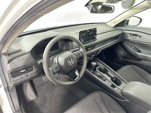 Used 2025 Honda Accord SE image 20