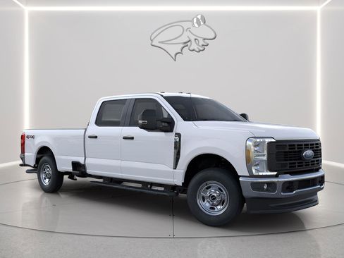 New 2026 Ford F250 XL w/ XL Chrome Package image 7