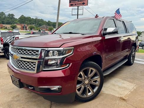 Used 2016 Chevrolet Suburban LTZ AWD/4WD image 4