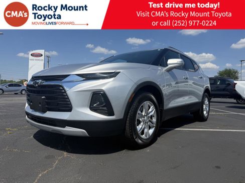 Used 2020 Chevrolet Blazer LT AWD/4WD image 3
