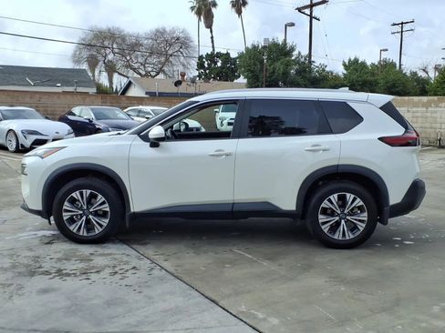 Used 2023 Nissan Rogue SV w/ SV Premium B Package FWD image 8