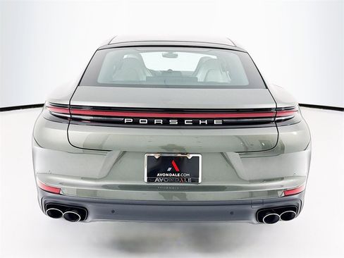 New 2026 Porsche Panamera image 10