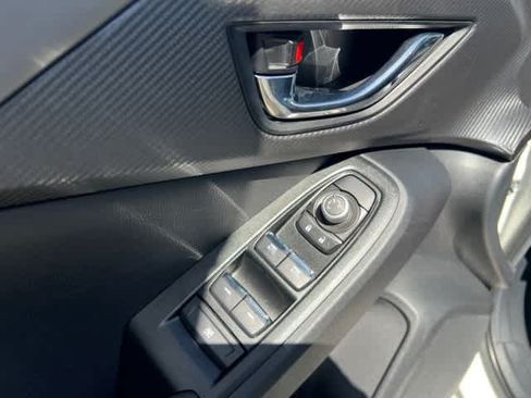 Used 2025 Subaru Crosstrek 2.5i Limited w/ Crosstrek Mirror Package AWD/4WD image 14