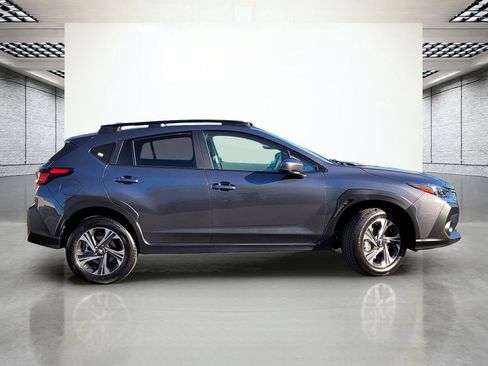 New 2026 Subaru Crosstrek 2.0i Premium image 5