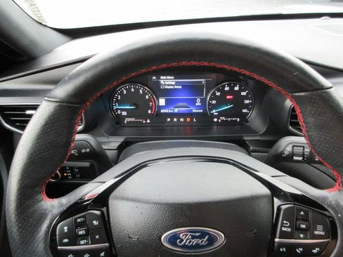 Used 2023 Ford Explorer ST-Line w/ Class IV Trailer Tow Package AWD/4WD image 31
