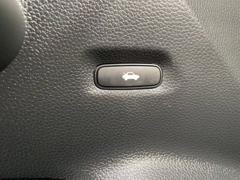 Used 2023 Honda Civic Sport image 18