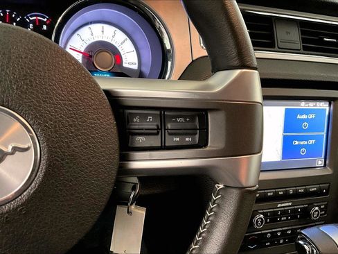 Used 2012 Ford Mustang GT Premium w/ Electronics Pkg image 18