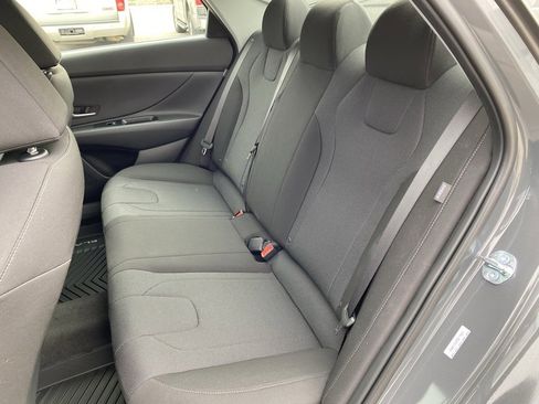 New 2026 Hyundai Elantra SE image 23