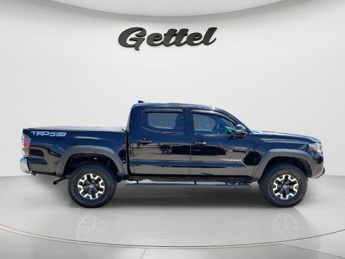 Certified 2023 Toyota Tacoma TRD Off-Road AWD/4WD image 4
