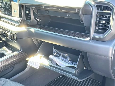 New 2026 Chevrolet Silverado 1500 RST w/ Z71 Off-Road Package AWD/4WD image 30