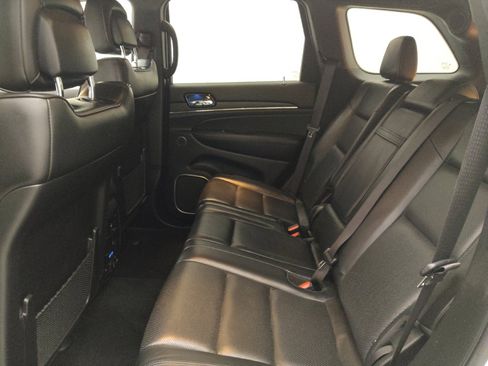 Used 2021 Jeep Grand Cherokee High Altitude AWD/4WD image 18
