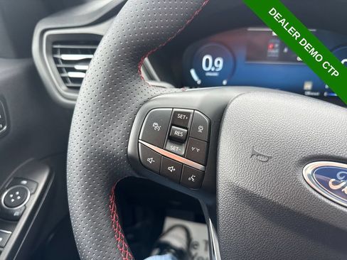 Used 2024 Ford Escape ST-Line Select w/ Tech Pack #2 AWD/4WD image 32