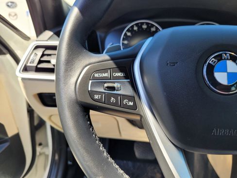 Used 2020 BMW 330i Sedan w/ Convenience Package RWD image 33