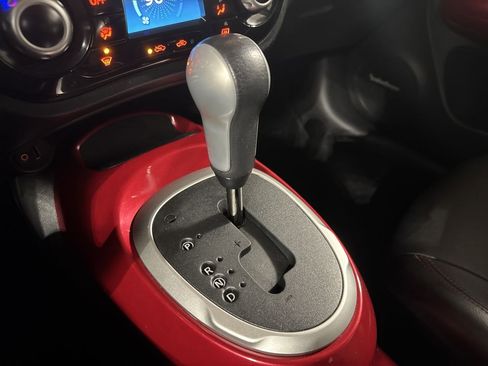 Used 2016 Nissan Juke SL image 28