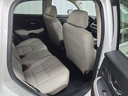 Used 2024 Honda HR-V EX-L image 18