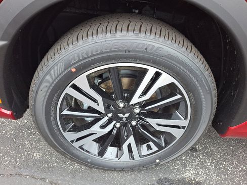 New 2025 Mitsubishi Eclipse Cross SEL image 4