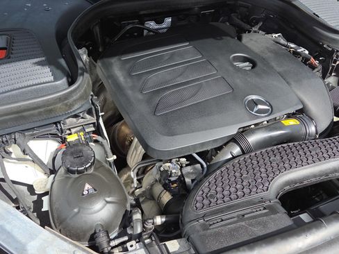 Certified 2022 Mercedes-Benz GLC 300 GLC 300 image 21