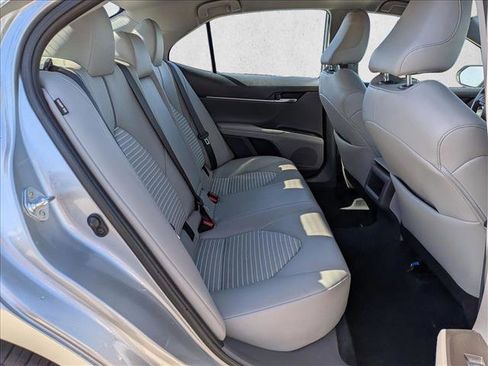 Used 2024 Toyota Camry SE FWD image 18