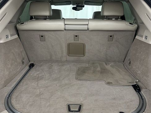 Used 2014 Cadillac SRX Luxury w/ Driver Awareness Package image 29